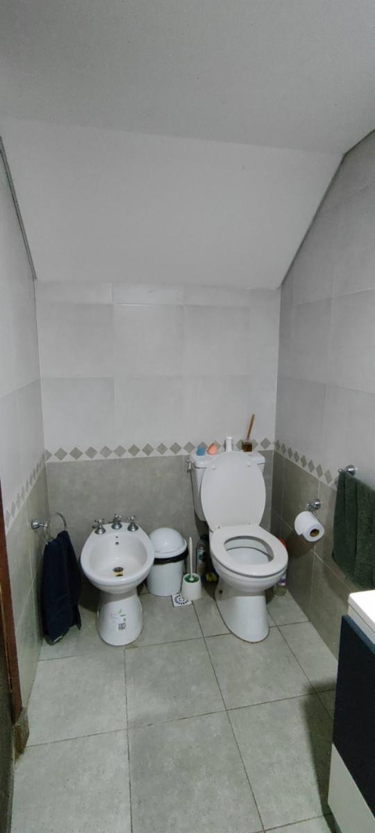 VENDO CASA Y DEPTOS (CALLE 65 ESQ 12) NECOCHEA · Necochea — foto 28