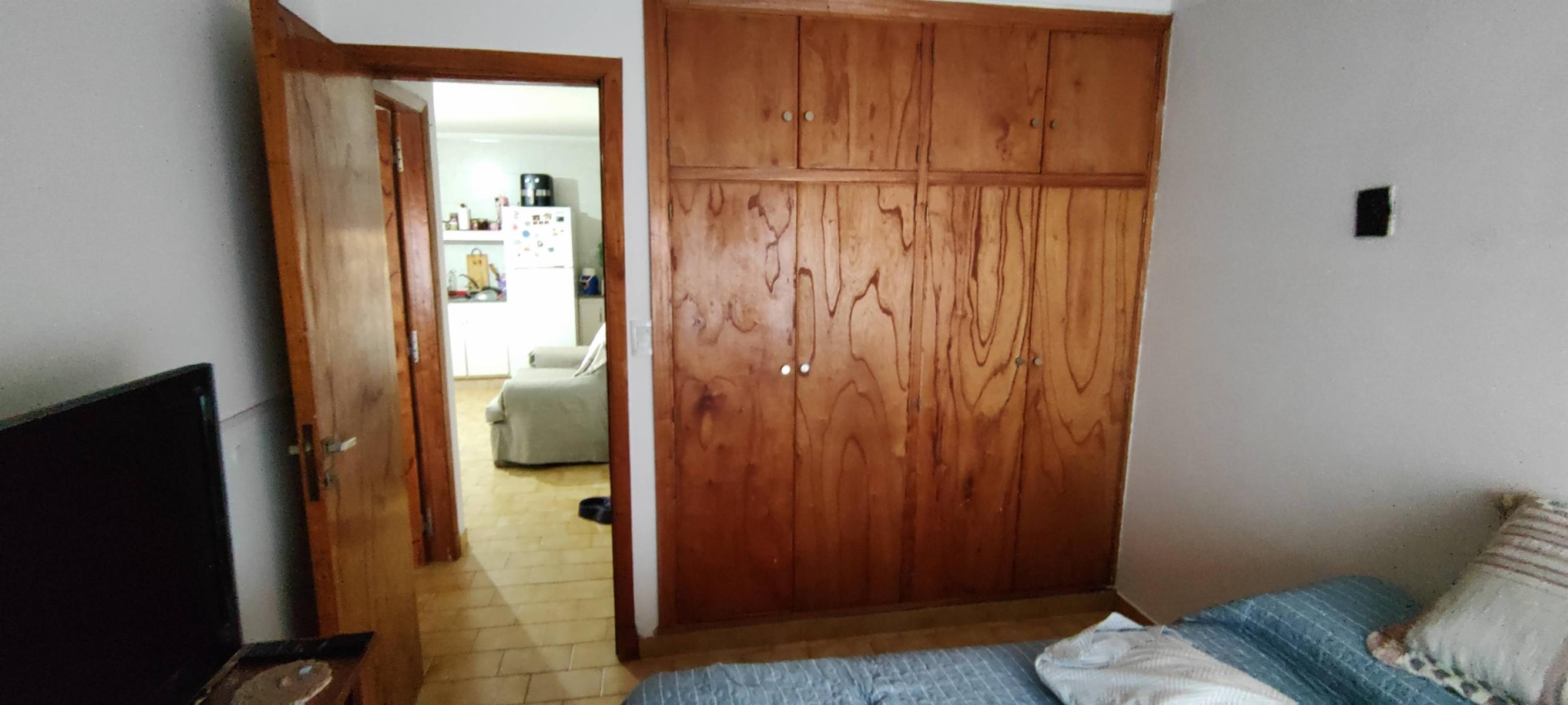 VENDO CASA Y DEPTOS (CALLE 65 ESQ 12) NECOCHEA · Necochea — foto 30