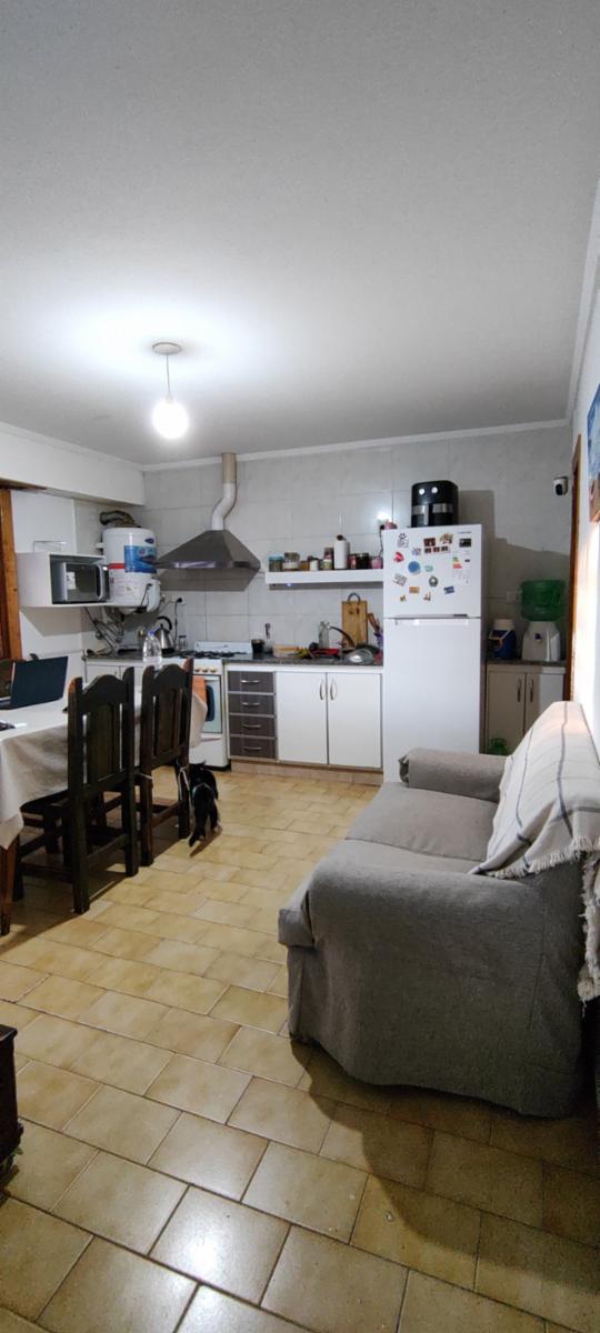 VENDO CASA Y DEPTOS (CALLE 65 ESQ 12) NECOCHEA · Necochea — foto 32