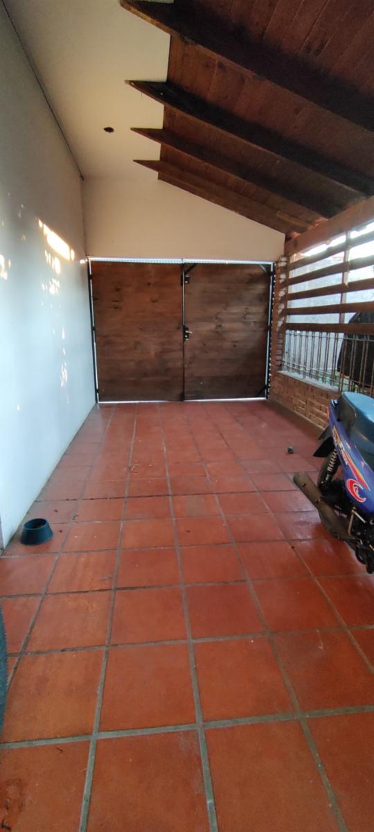 VENDO CASA Y DEPTOS (CALLE 65 ESQ 12) NECOCHEA · Necochea — foto 35