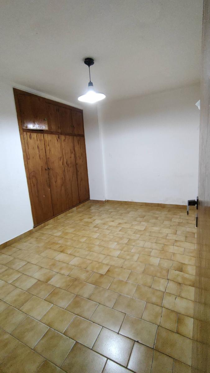 VENDO CASA Y DEPTOS (CALLE 65 ESQ 12) NECOCHEA · Necochea — foto 37