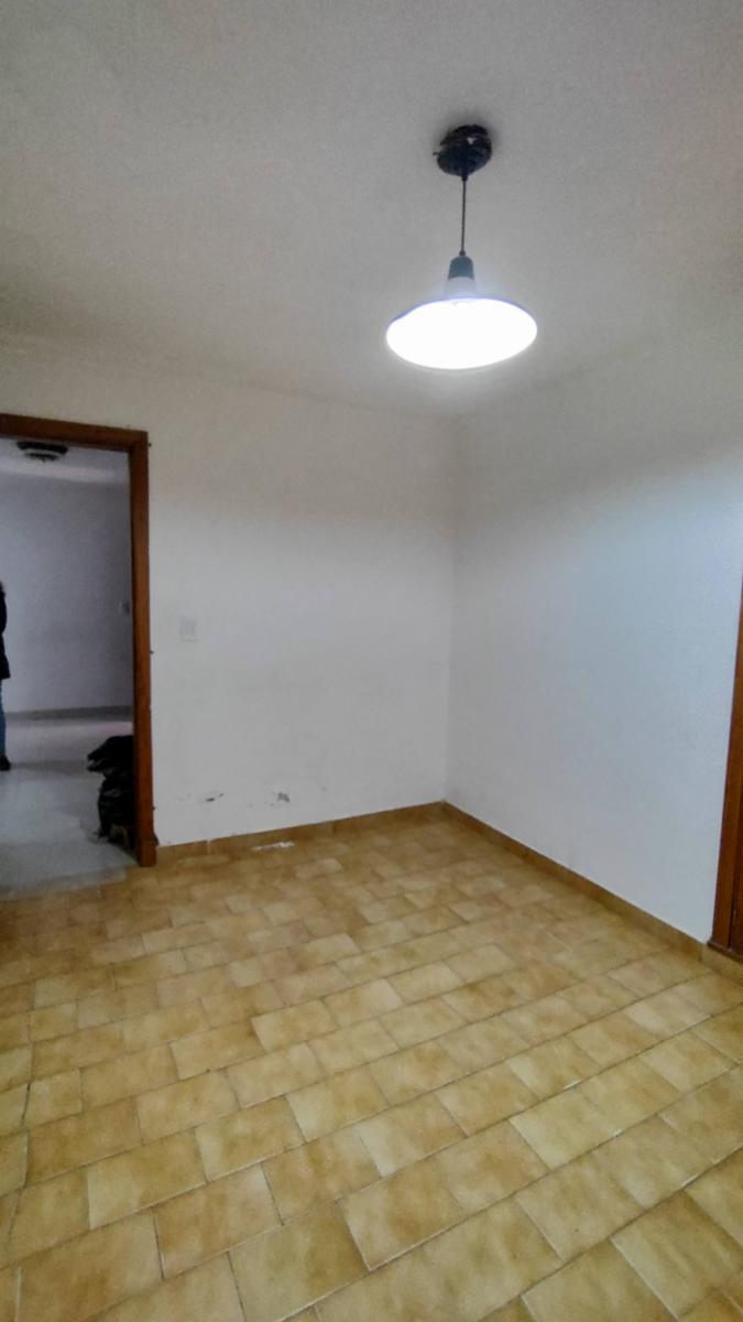 VENDO CASA Y DEPTOS (CALLE 65 ESQ 12) NECOCHEA · Necochea — foto 41
