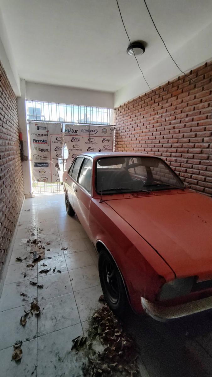 VENDO CASA Y DEPTOS (CALLE 65 ESQ 12) NECOCHEA · Necochea — foto 44