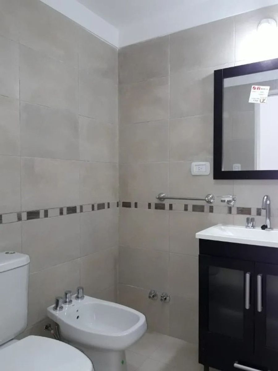 Yatay 623 · Morón — foto 3