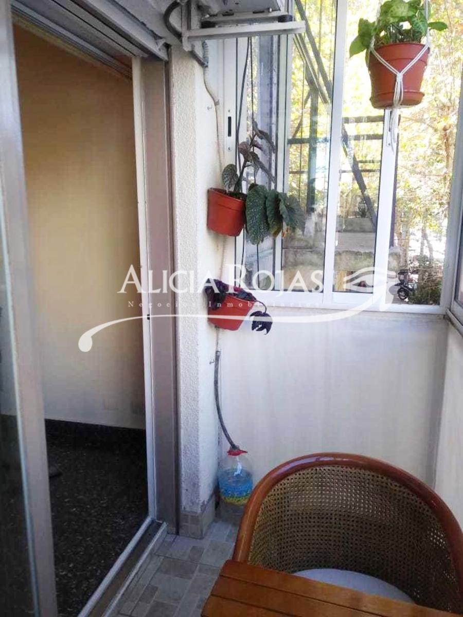 Excelente Dpto 3 Amb Frente c/ balcon. 1pso x esc. Delgado 1000. Colegiales