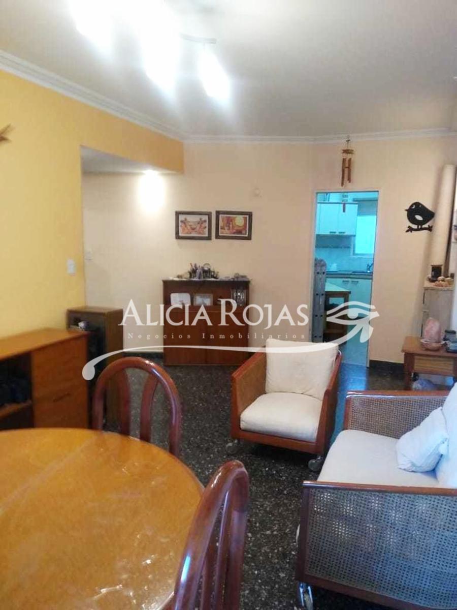 DELGADO · Colegiales — foto 10