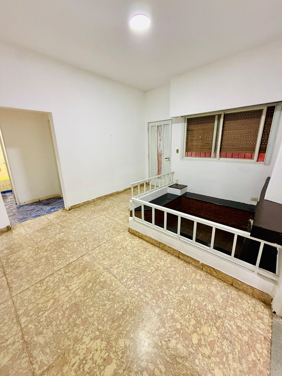 VENTA PH 4 AMBIENTES CON PATIO , TERRAZA , PARRILLA