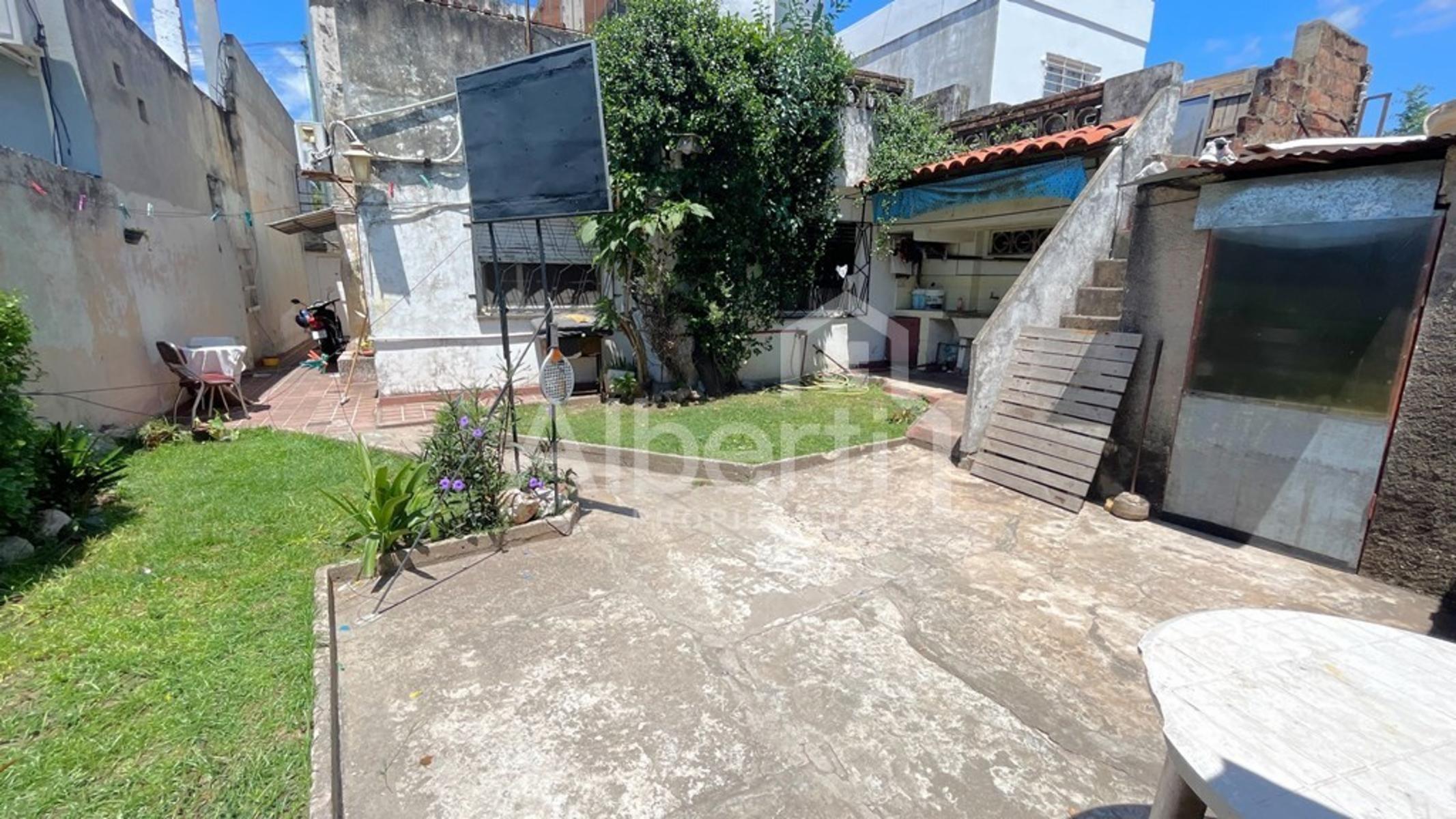 Int. Cayo Eliseo Goria 1783 · Morón — foto 13