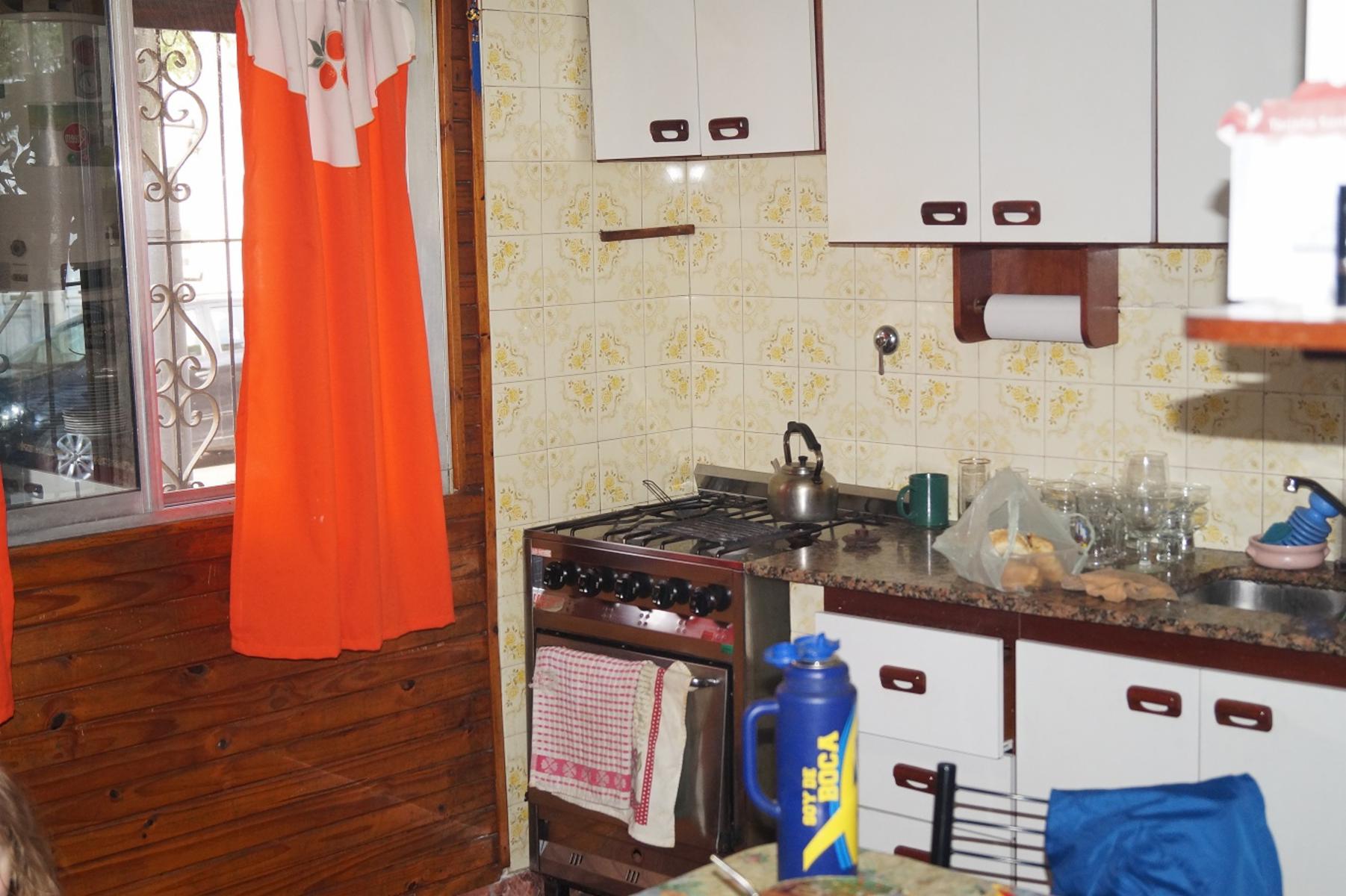 ARZOBISPO ESPINOSA 1043 · La Boca — foto 3
