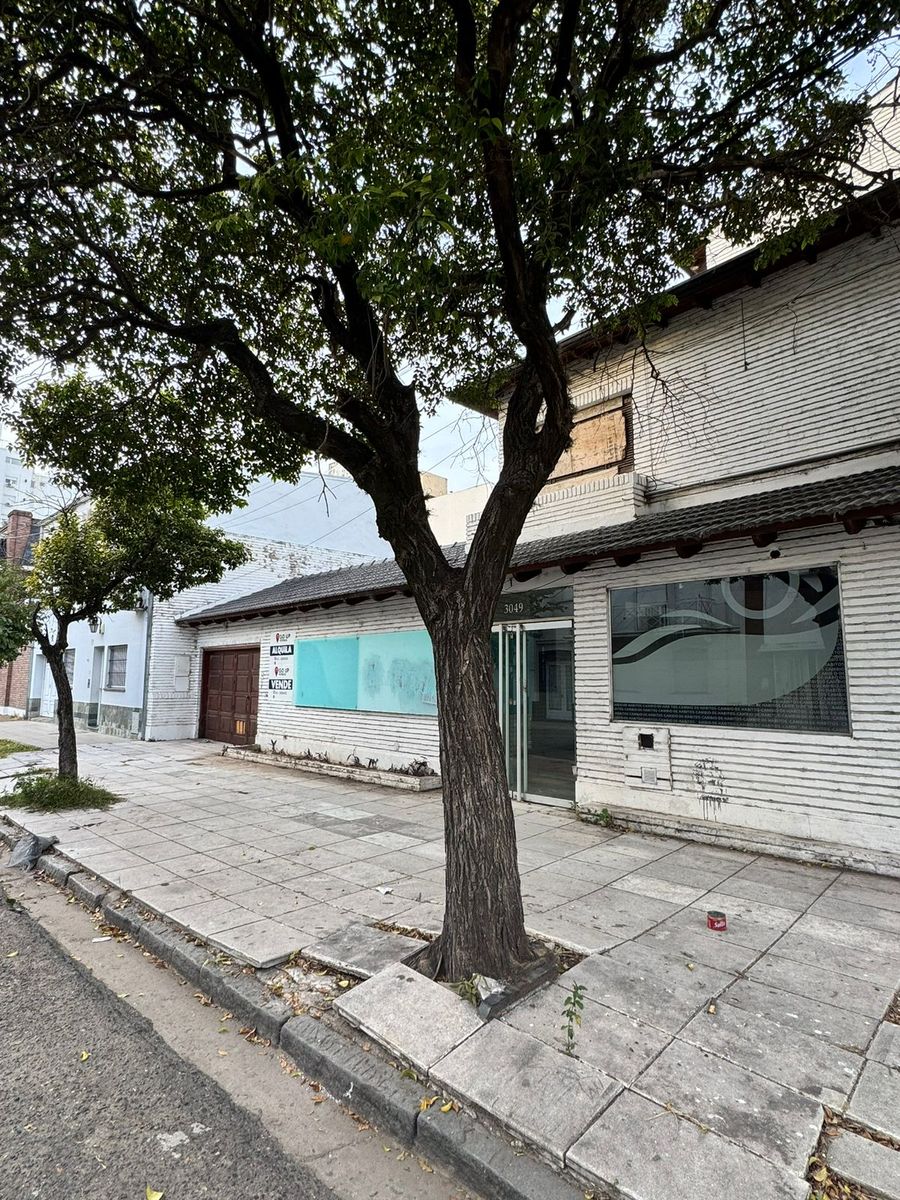 Hipolito Irigoyen 3049 · La Capital — foto 5