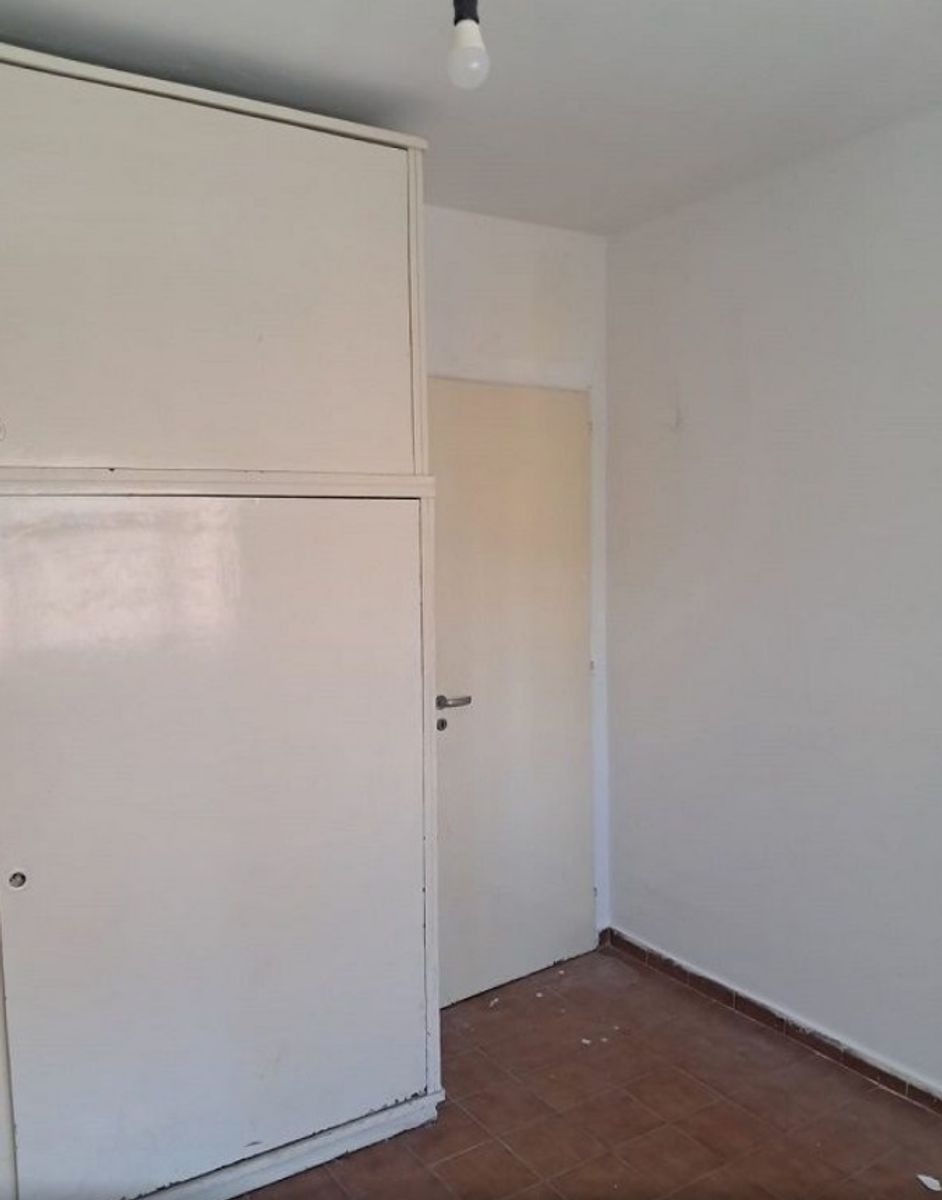 SANTANDER 2748 · La Matanza — foto 3