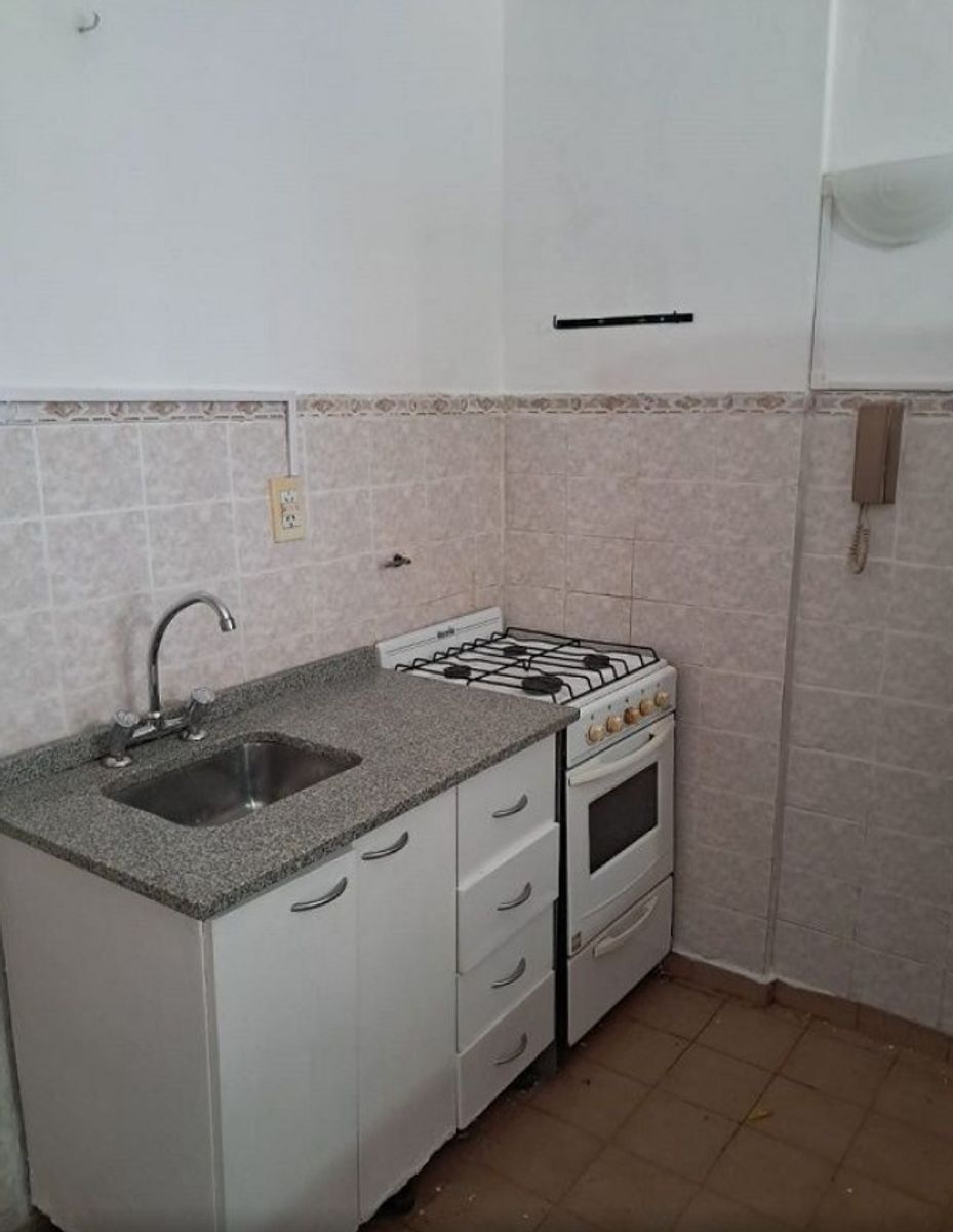 SANTANDER 2748 · La Matanza — foto 6