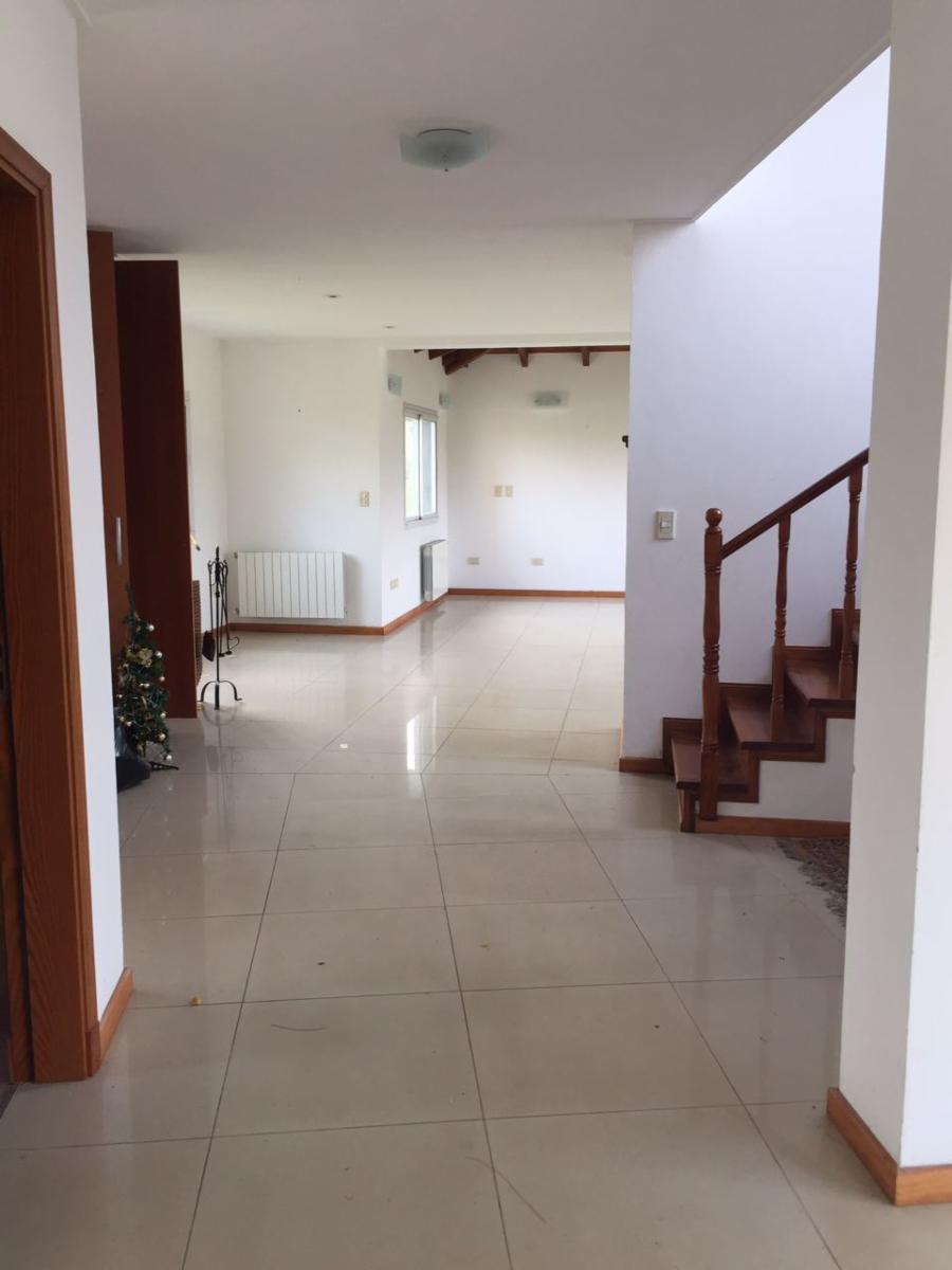 KENTUCKY CLUB DE CAMPO · Rosario — foto 3