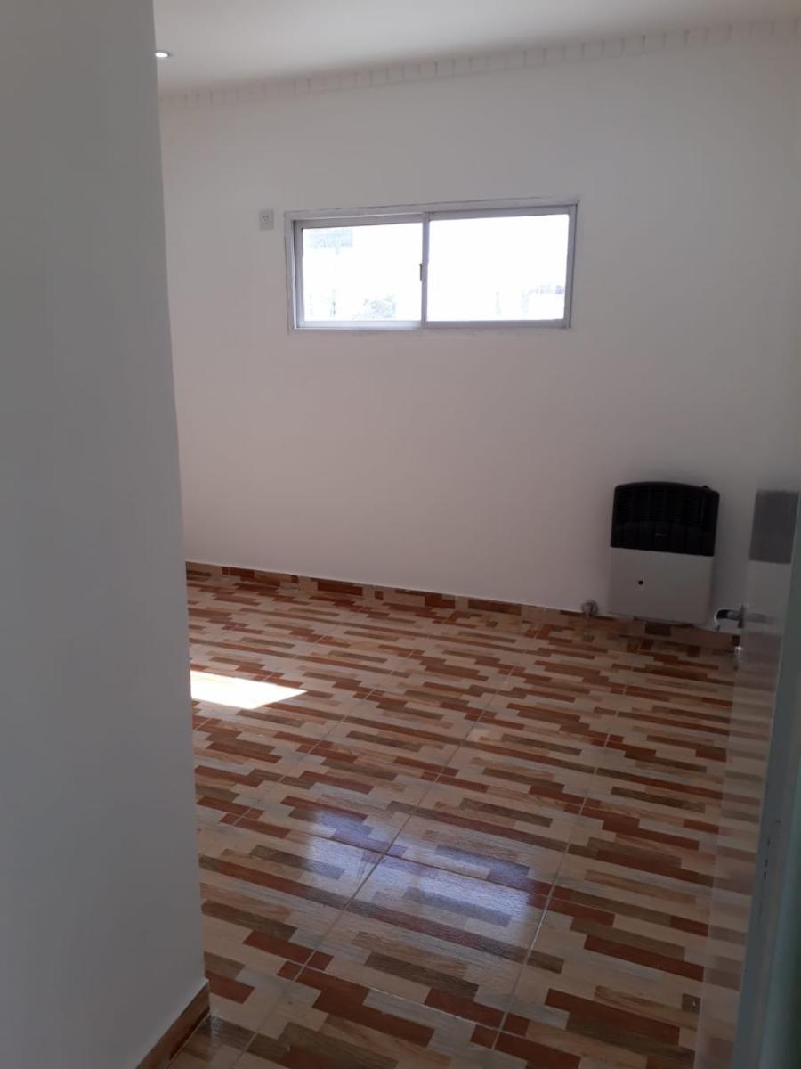 JULIAN LAGOS 1900 · Lanús — foto 7