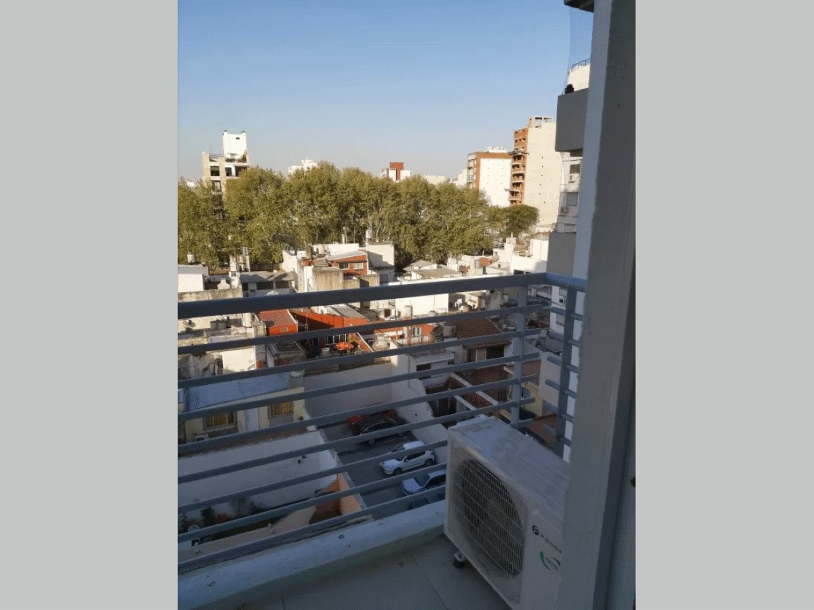Andrés Lamas 1100 · Villa General Mitre — foto 9