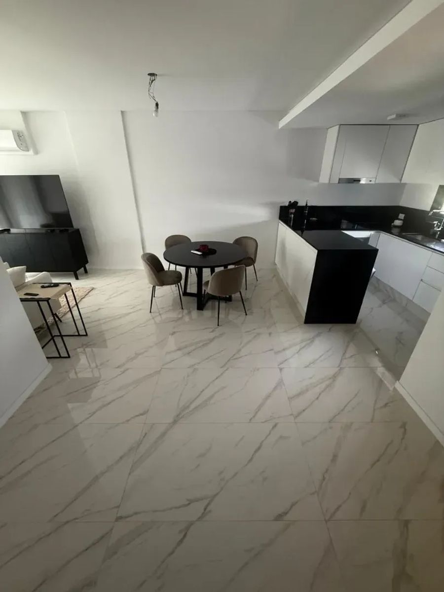 R L FALCON 6040 · Villa Luro — foto 12