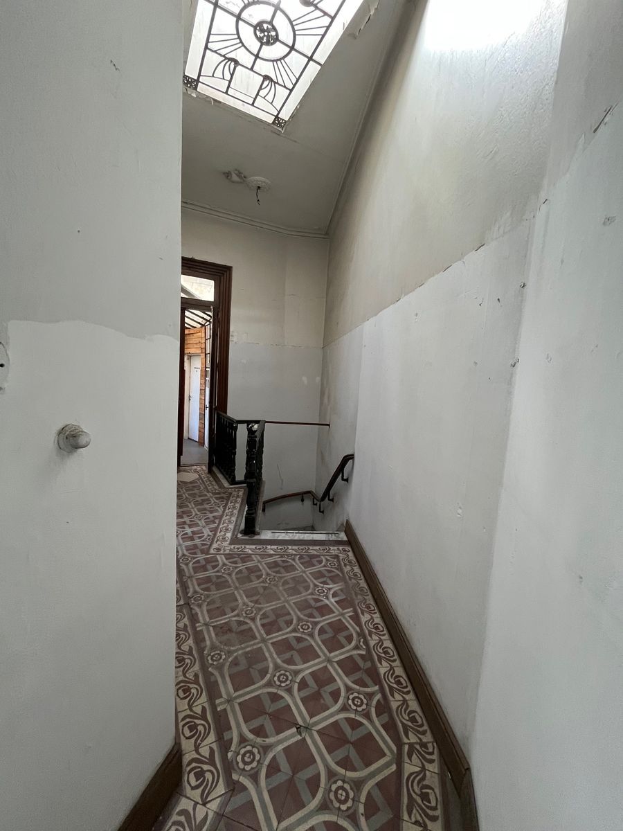 Bartolome Mitre 1010 · Almirante Brown — foto 4