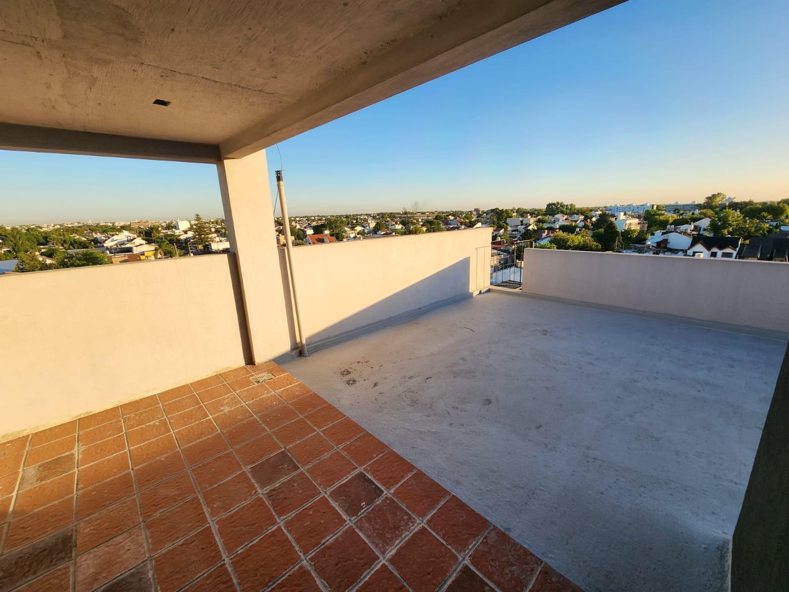 Avenida Pte. Peron 2100 · Morón — foto 19