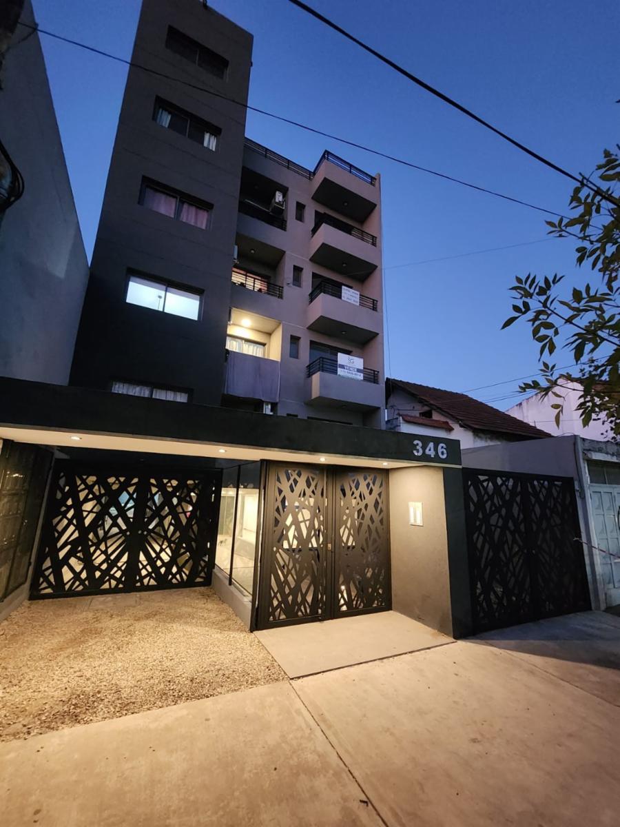 Avenida Pte. Peron 2100 · Morón — foto 3