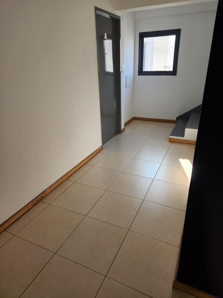 Avenida Pte. Peron 2100 · Morón — foto 27