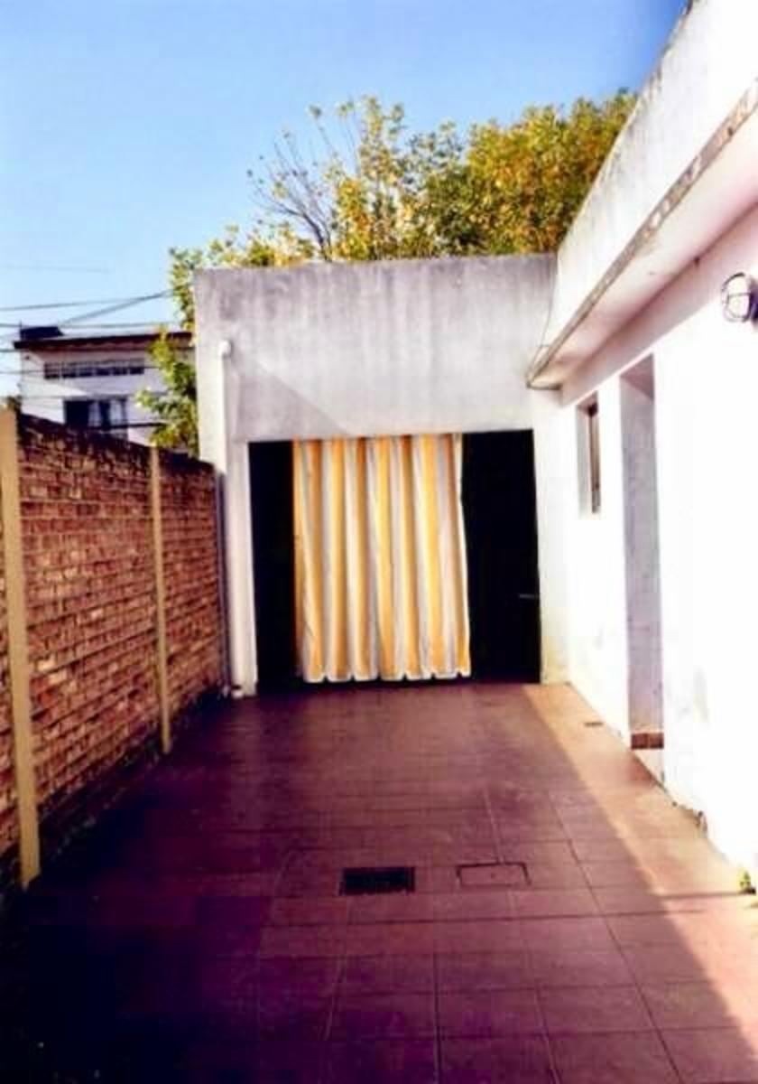 Las Heras Nº 461 · General Las Heras — foto 12