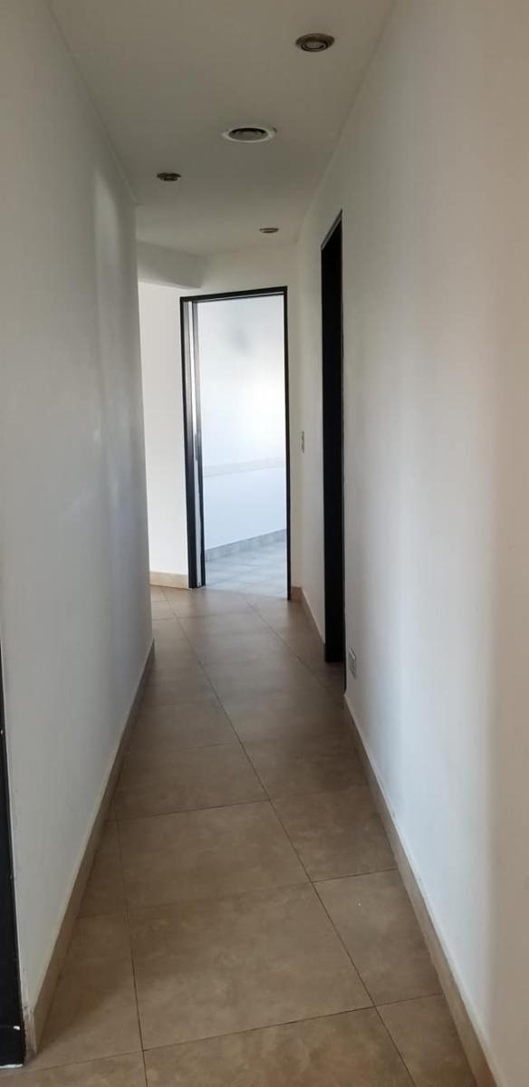 Alvarado 300 · La Matanza — foto 11