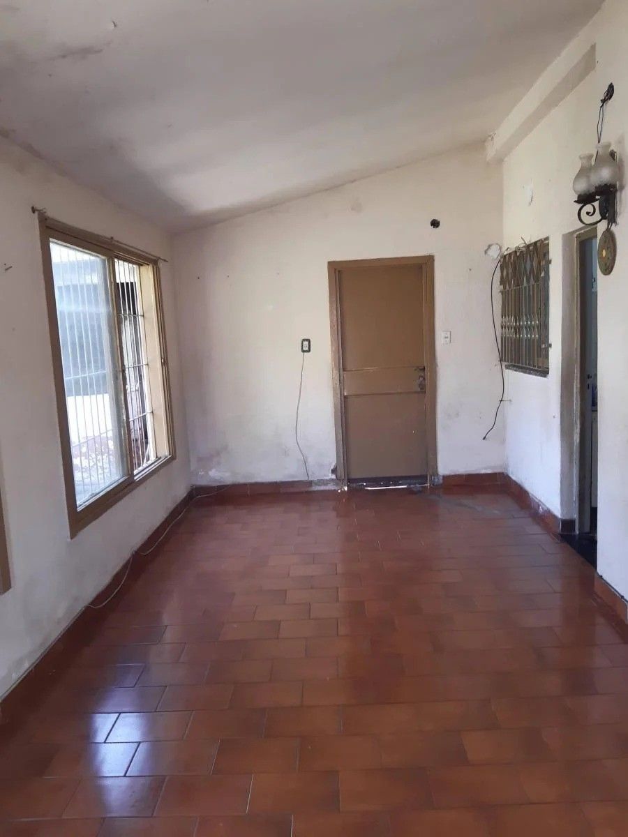 ALQUILER VILLA LUZURIAGA CASA 3 AMBIENTES CON COCHERA