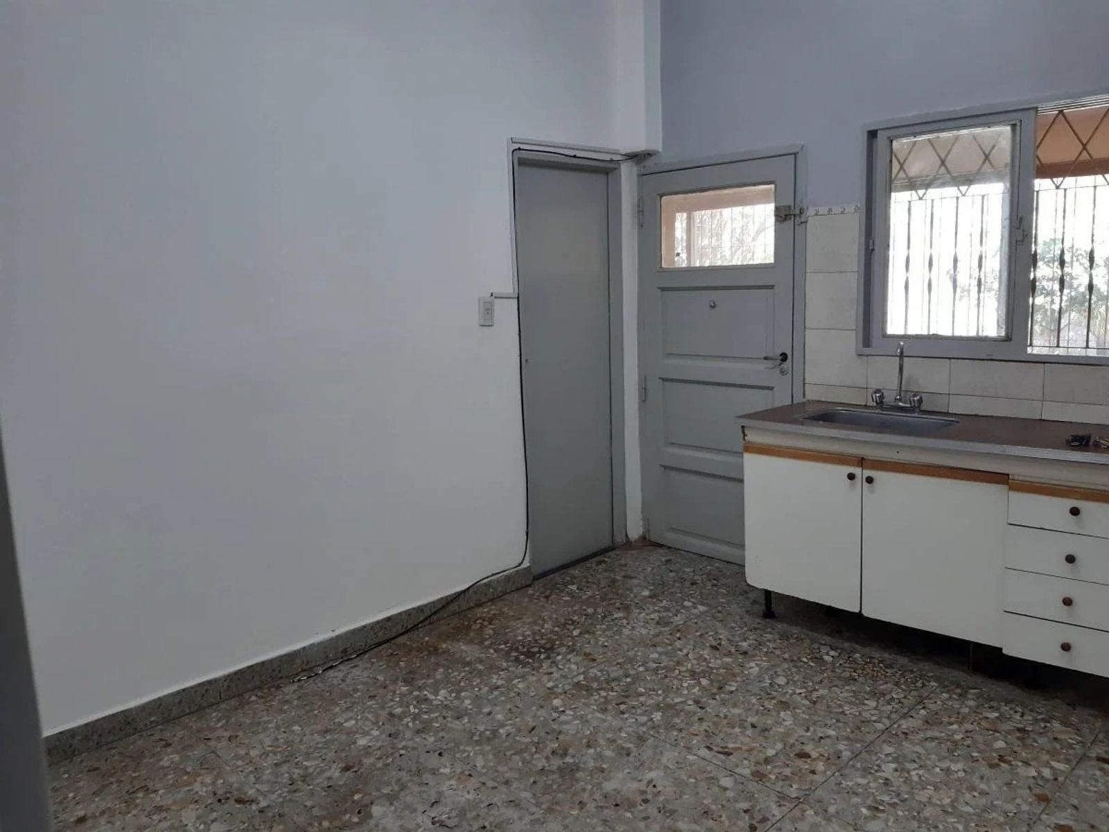 LARTIGAU 3513 · La Matanza — foto 7