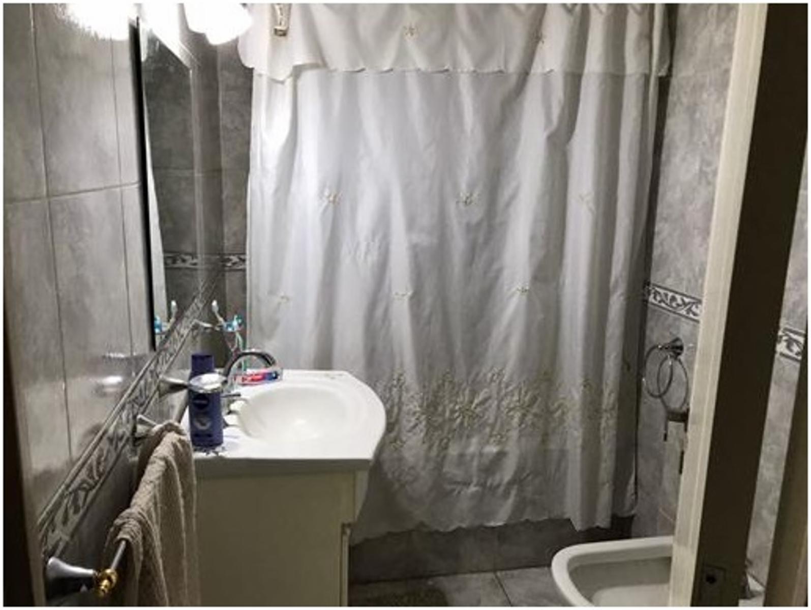 Claudio Rosales 700 · Morón — foto 10