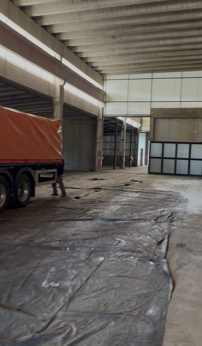 EN ALQUILER GALPON DE 2500 m2 CUBIERTOS EN LOS AGUIRRES · Capital — foto 9