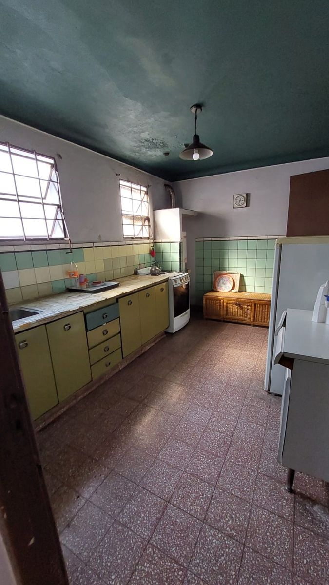 Almirante Brown 1300 · Merlo — foto 3