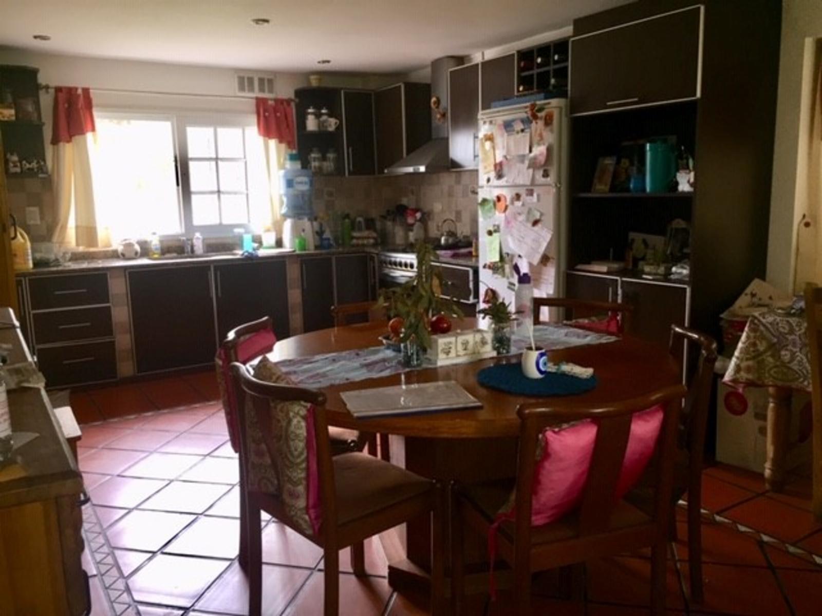 Av. 21 y calle 33 · Presidente Perón — foto 8