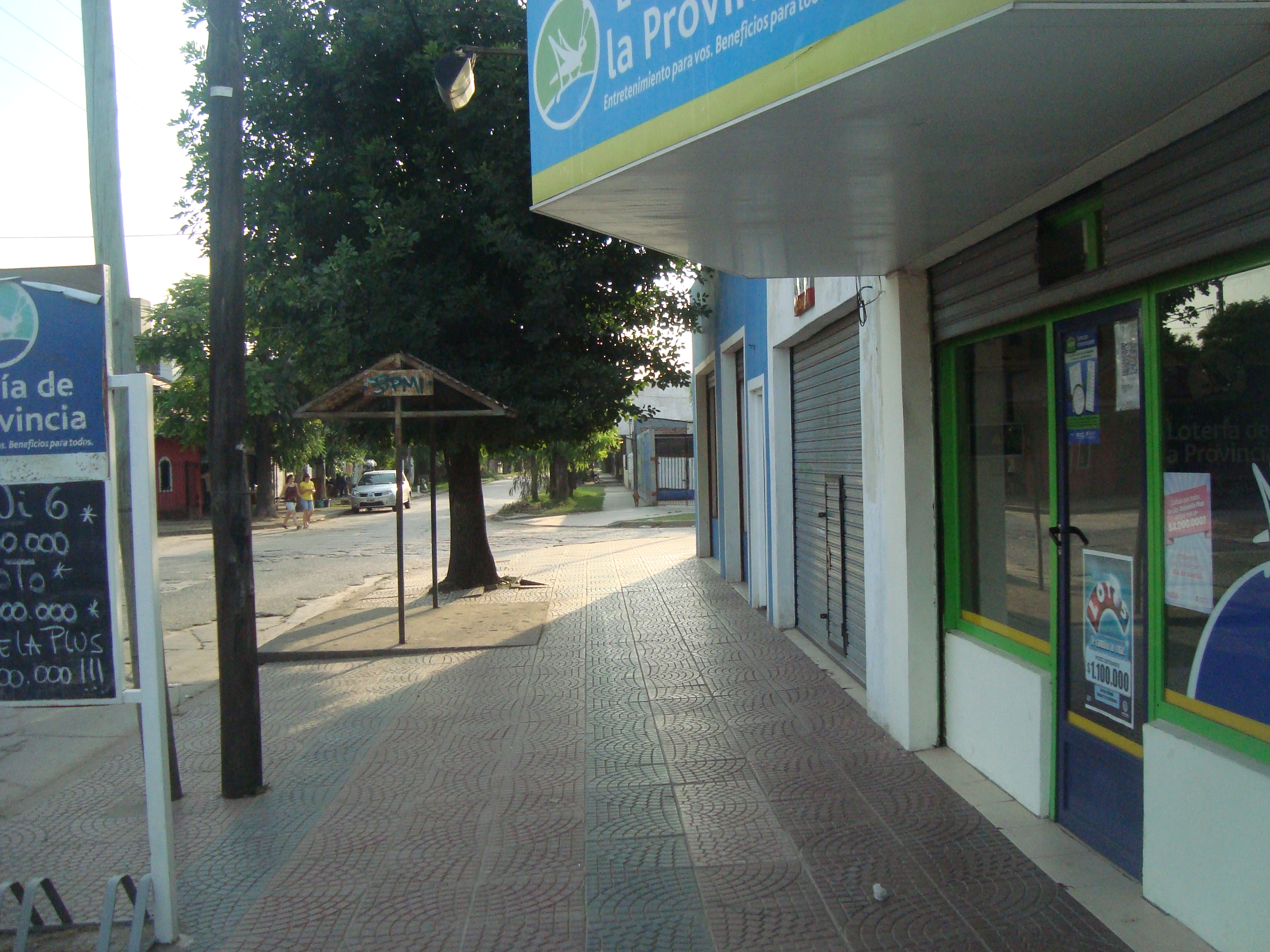 Essoin al 100 · Almirante Brown — foto 8