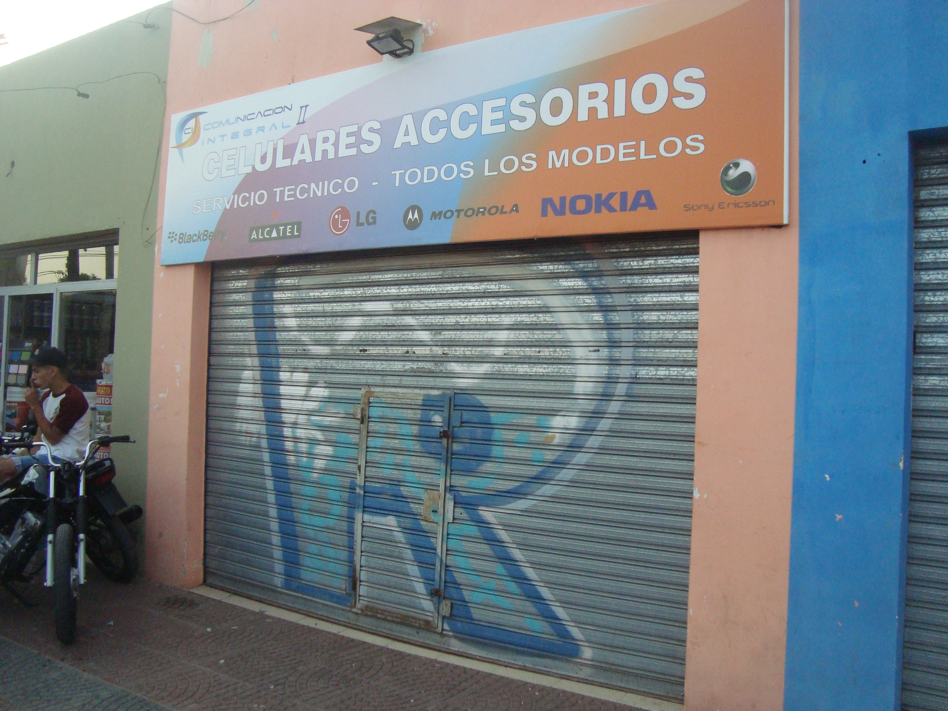 Essoin al 100 · Almirante Brown — foto 10