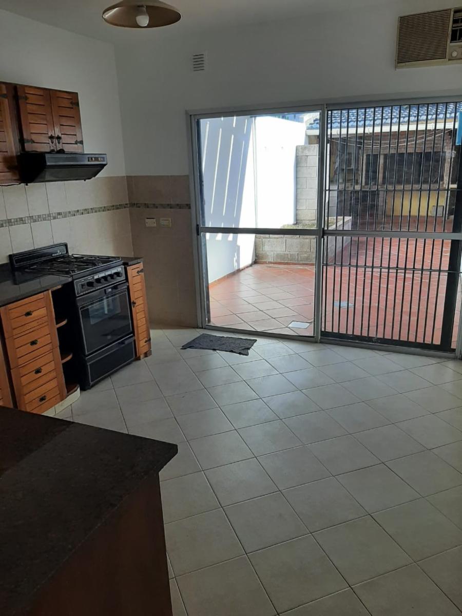 Julian Perez 100 · Morón — foto 4