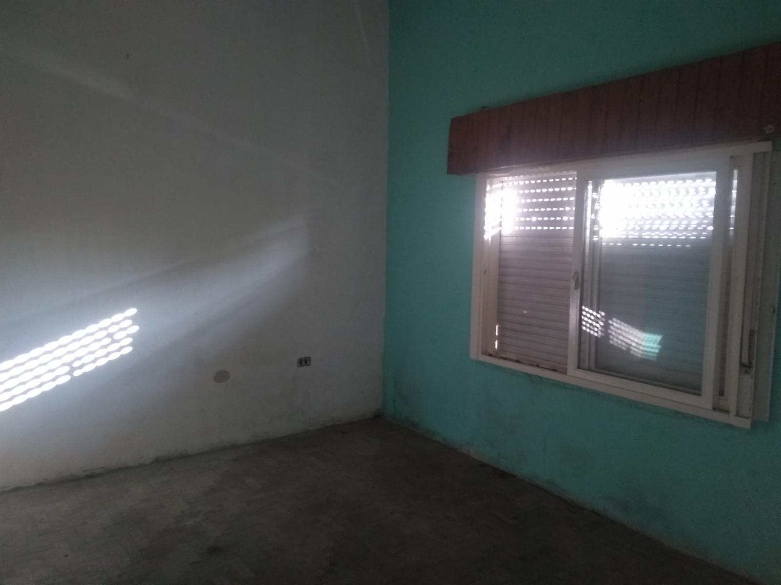 Pringles 3600 · San Martín — foto 6