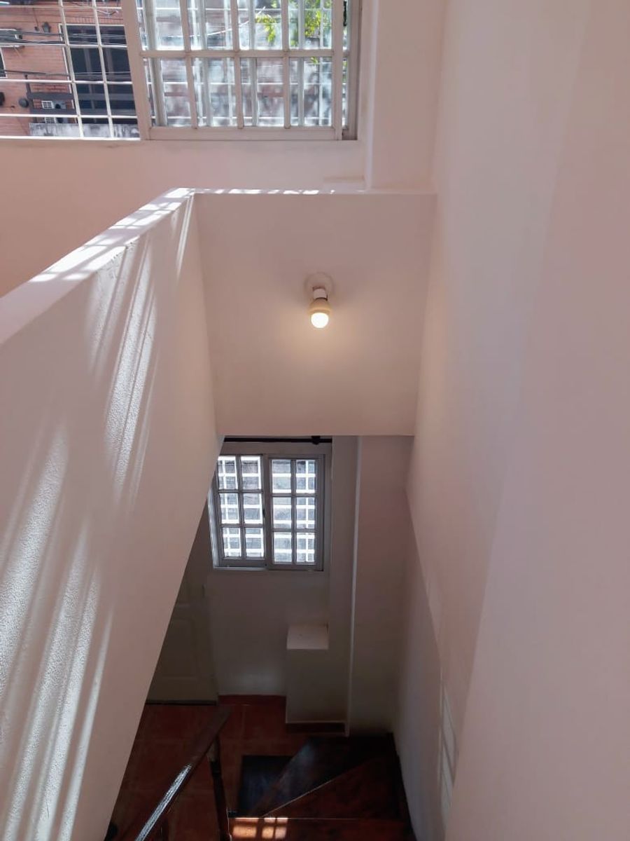DEPARTAMENTO EN ALQUILER EN SAN MARTIN CENTRO DE 2 AMBIENTES