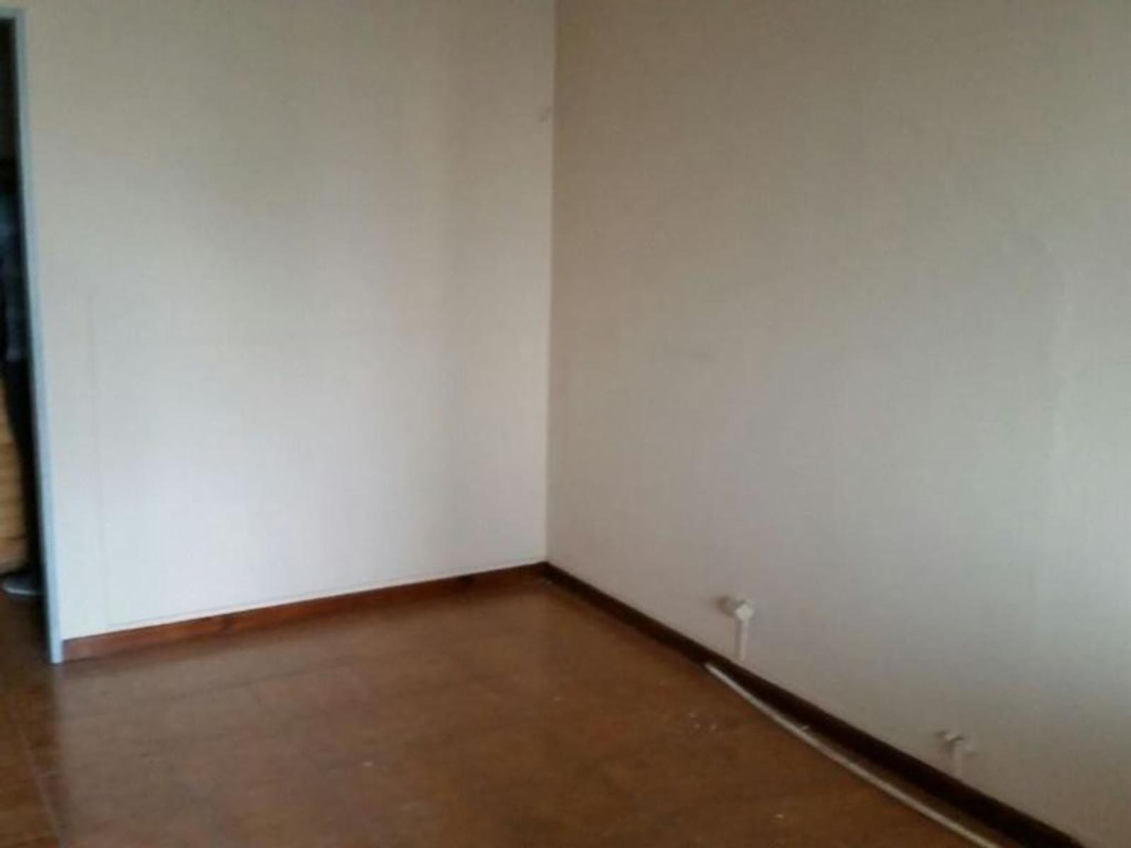 Hipólito Yrigoyen 2548 , 3° 12 · La Matanza — foto 11