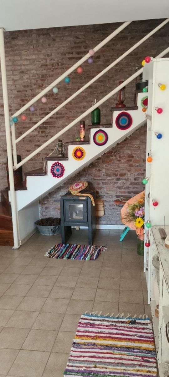 VENTA HERMOSO DUPLEX 4 AMBIENTES CON ENTRADA DE COCHE, CHILAVERT