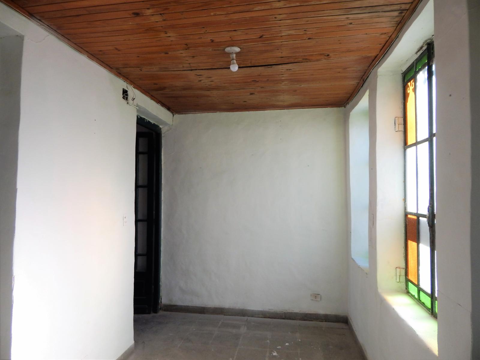 Mitre 1154 · Colón — foto 3