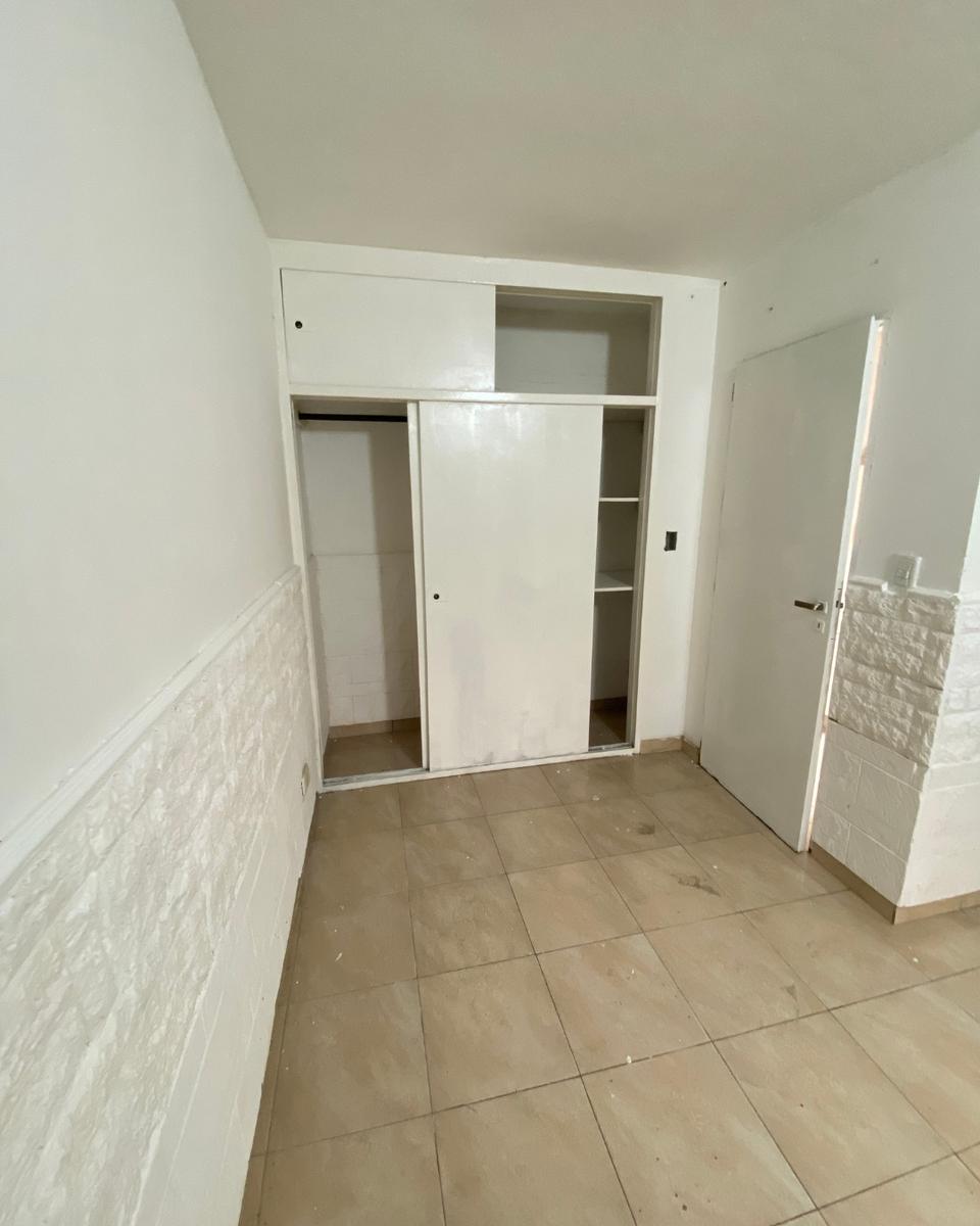 Pedro Zanni 832 · Ituzaingó — foto 6