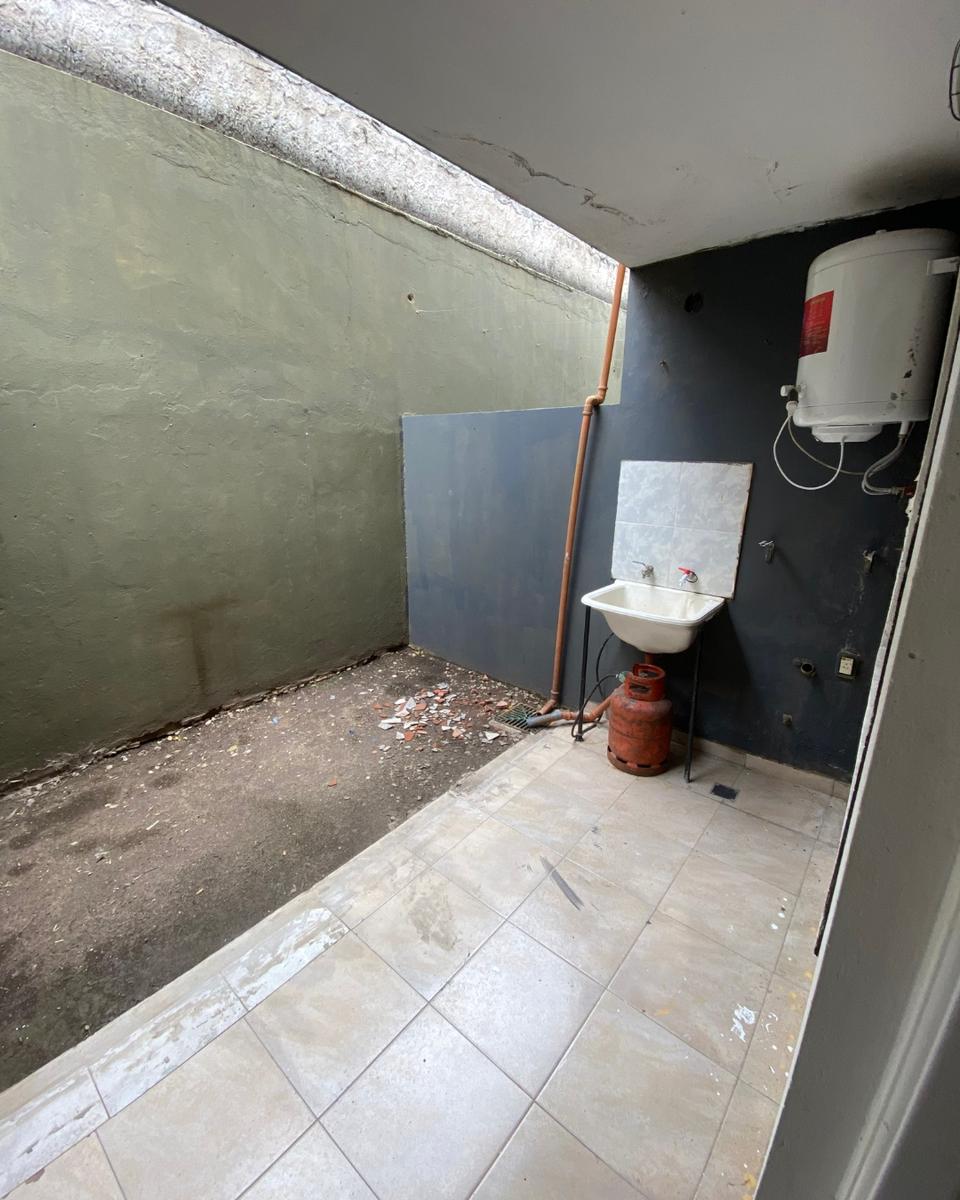 Pedro Zanni 832 · Ituzaingó — foto 9