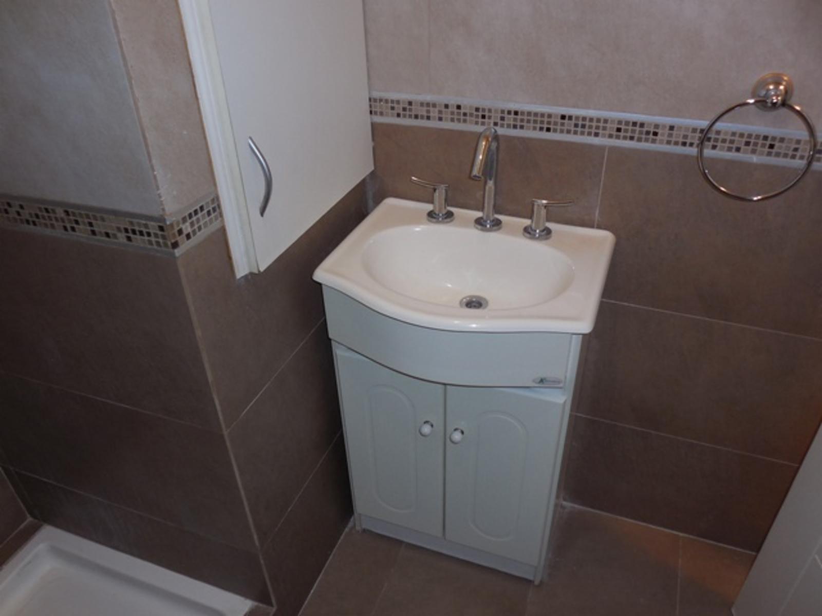 APTO CREDITO EXCELENTE DEPTO 1 AMBIENTE EN PLANTA BAJA PUEYRREDON 250 · Lomas De Zamora — foto 5