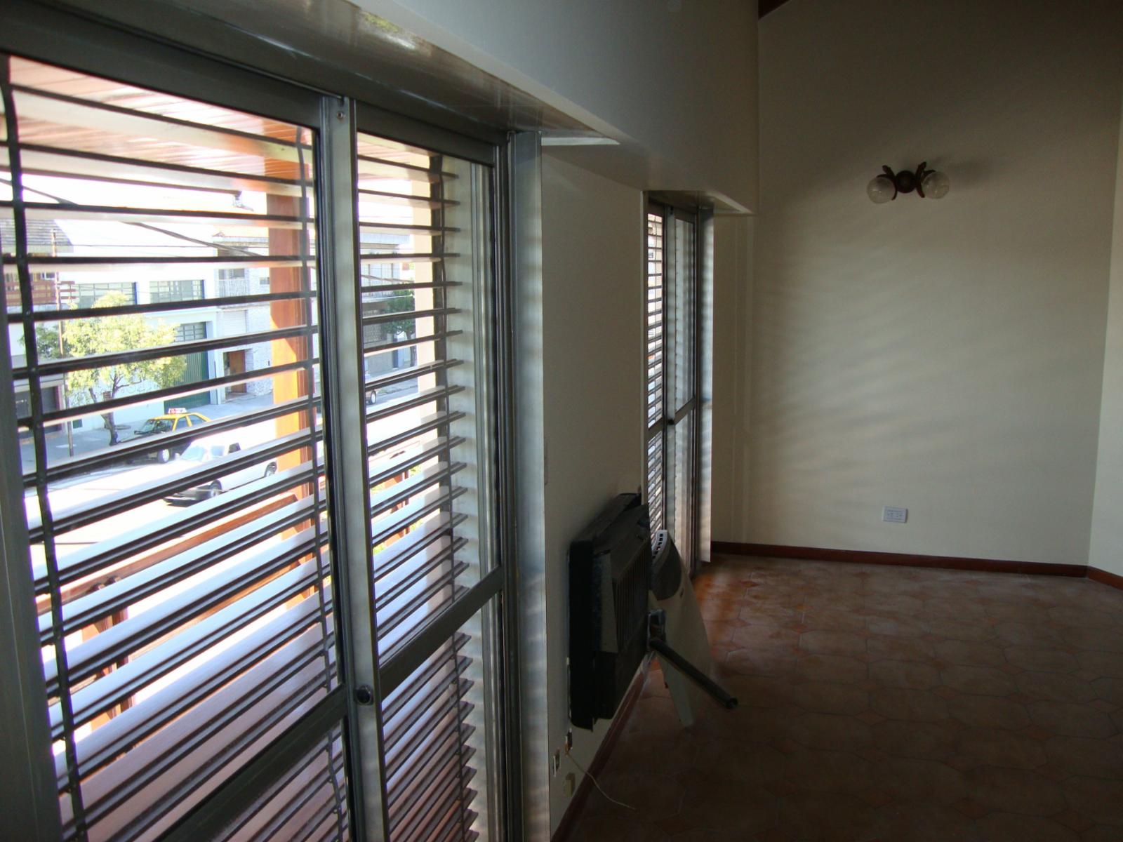 Av. Argentina 5818 · Villa Lugano — foto 3