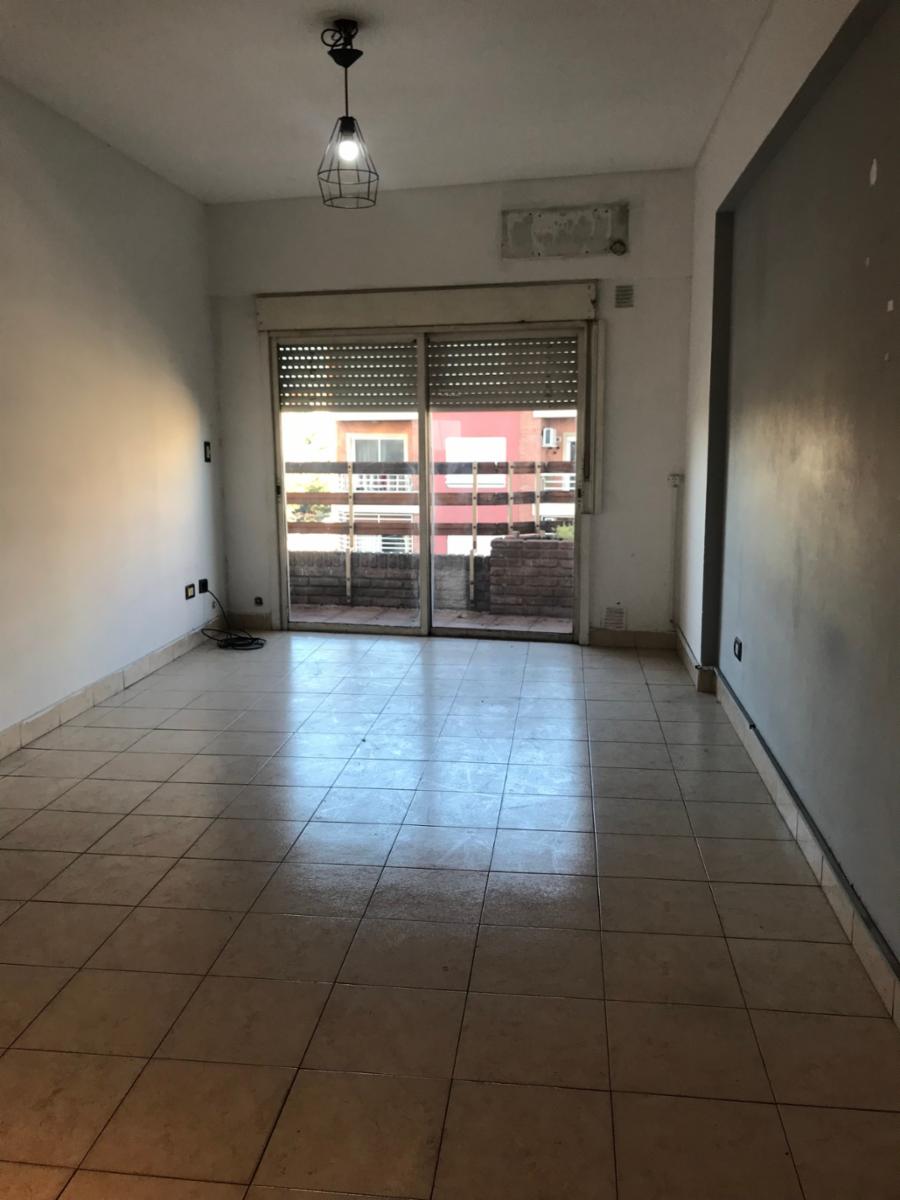 Avda. V. Sarsfield 58 · La Matanza — foto 14