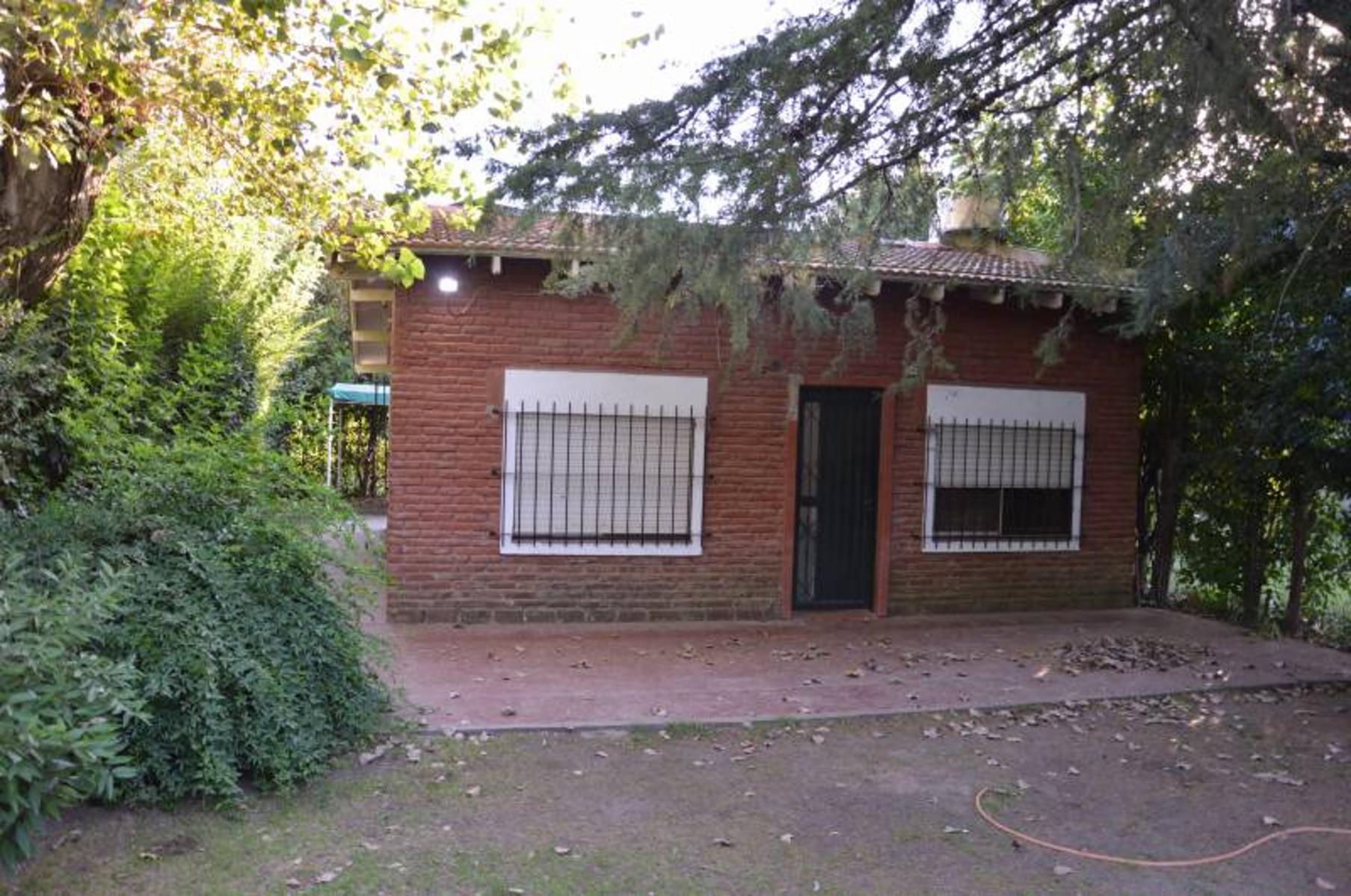 Casa Calle 129 y 62 200  General Belgrano – Buenos Aires Interior