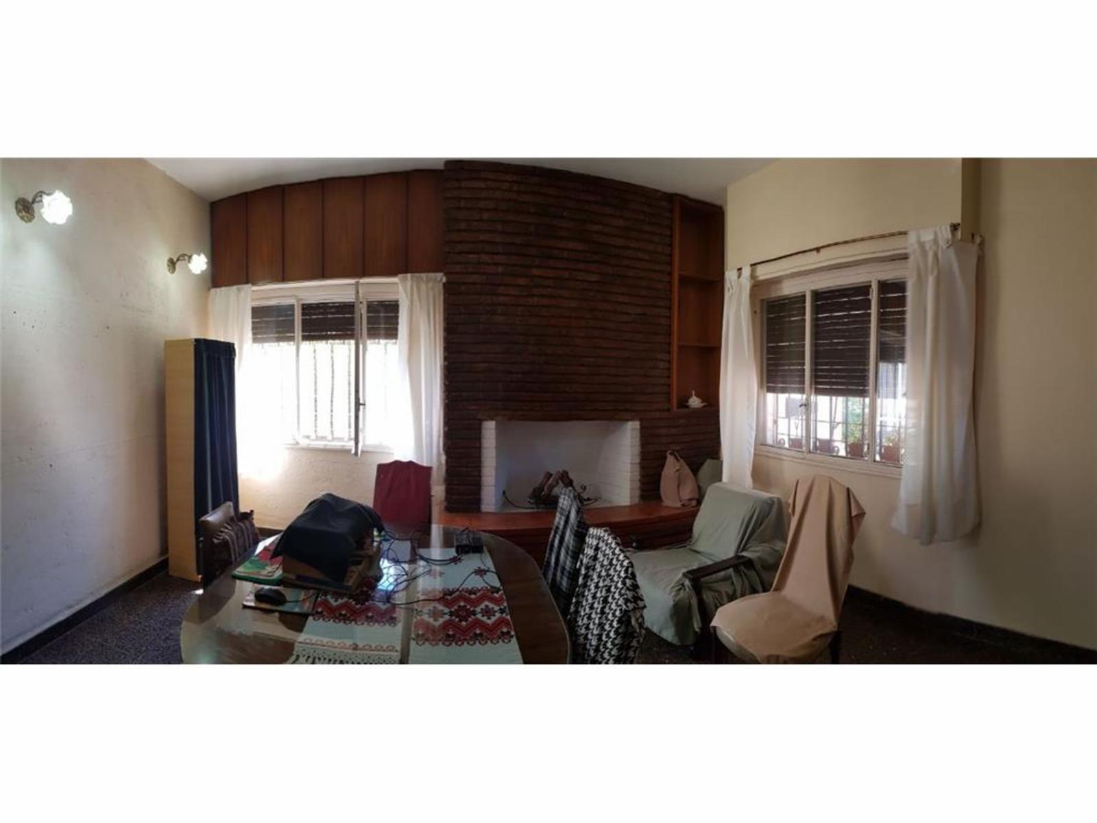 Intendente José Dastugue 2300. · Moreno — foto 5