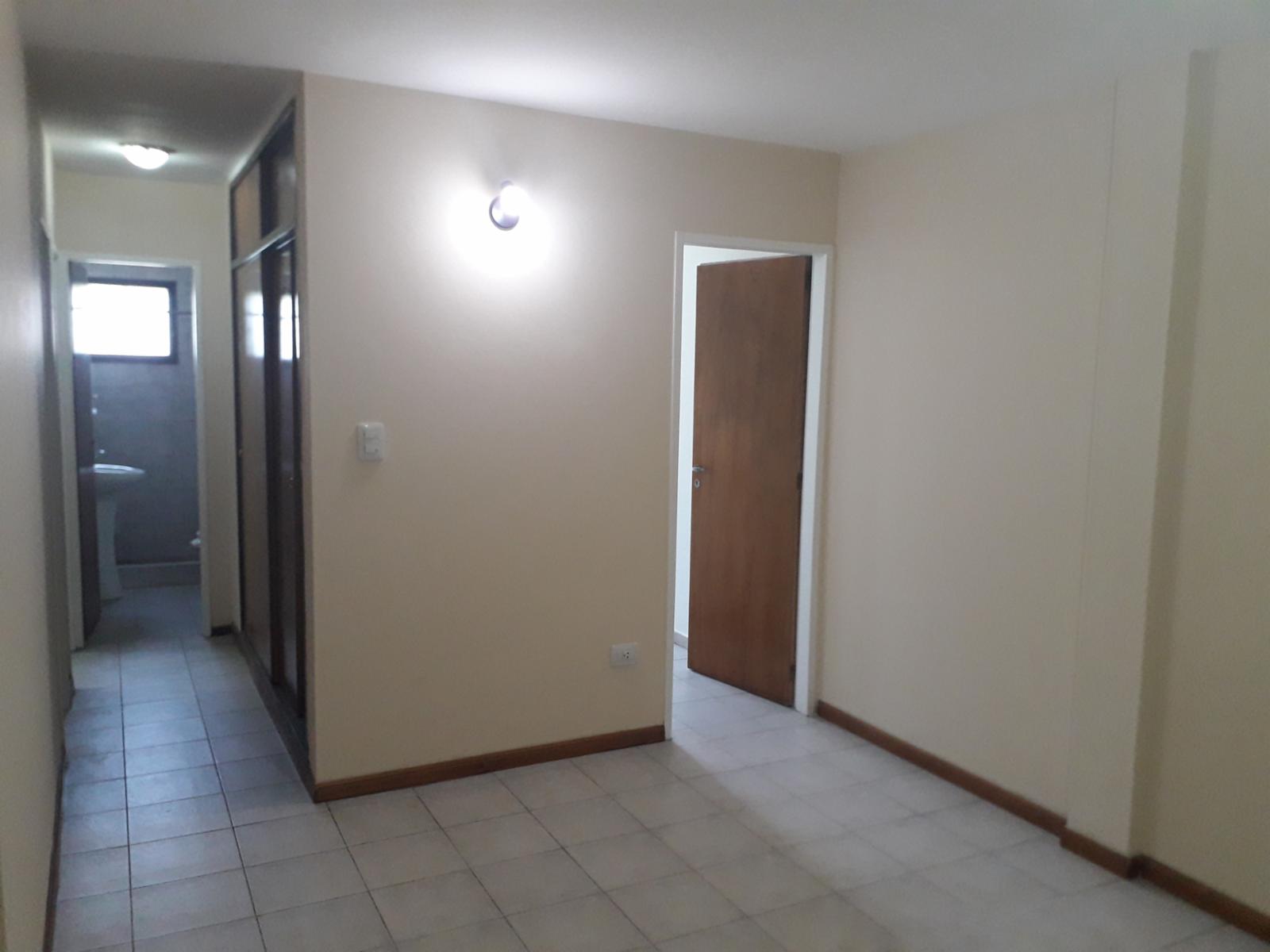 Avda. H. Irigoyen 20000 · Almirante Brown — foto 4