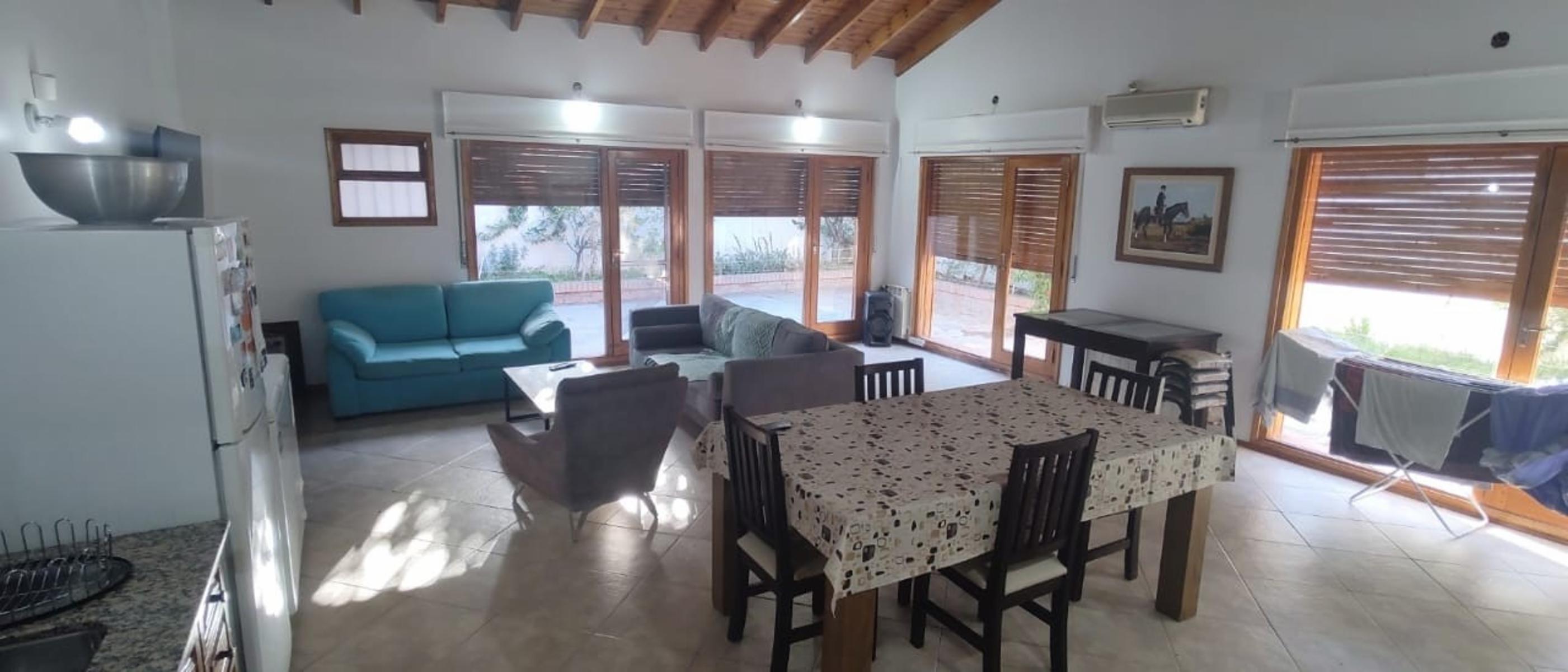 Soler N° 1423 · Rawson — foto 3