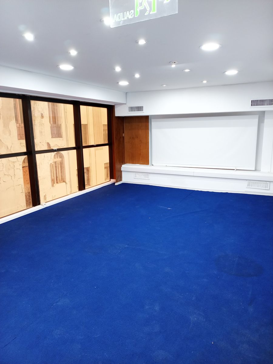 Oficina Comercial en Venta 127 m² Excelente Ubicación 6 Ambientes